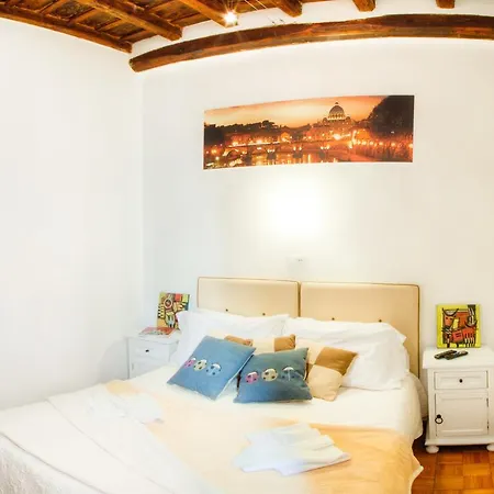 Navona Holiday شقة